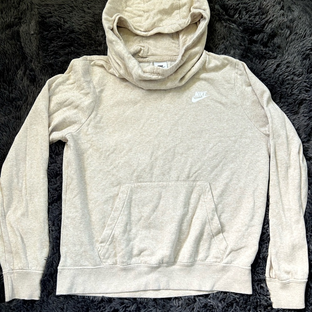 Nike cream hoodie #NikeHoodie women's small cowl neck